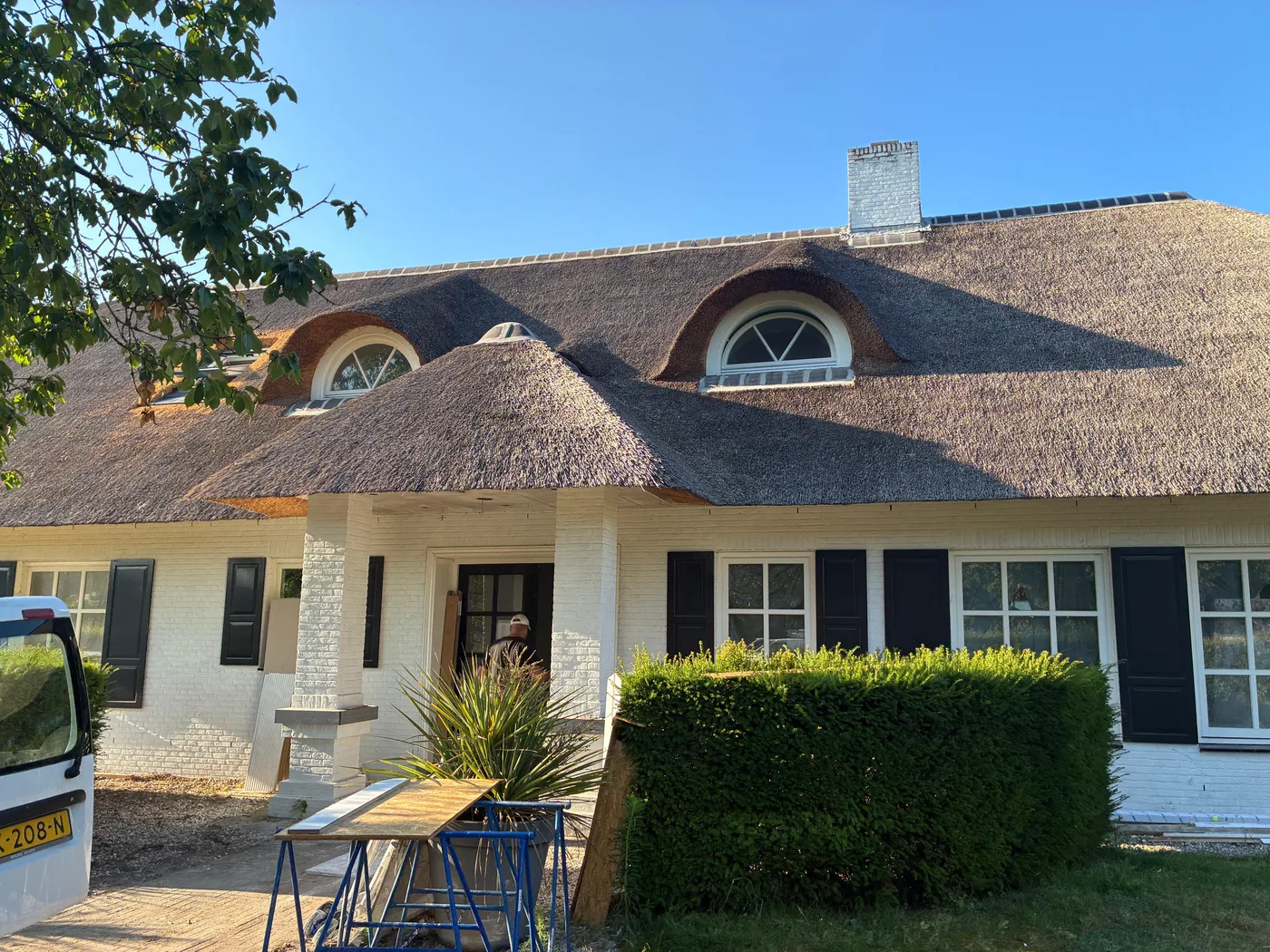 Elektra rietgedekte villa